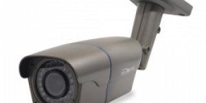 Уличная FullHD мультигибридная AHD-видеокамера с вариофокальным объективом
